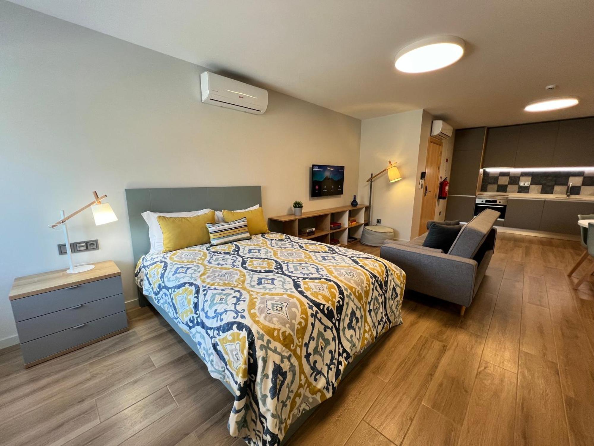 Riacentrum - Smart Residence Авейру Экстерьер фото